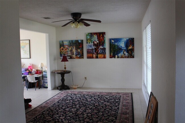 Foto del edificio - 7063 River Garden Dr