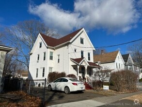 Building Photo - 153 Brown St