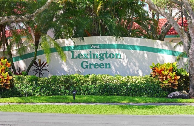 Photo - 23 Lexington Ln W Apartment