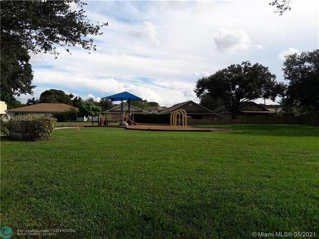 Foto del edificio - 9700 SW 59th St