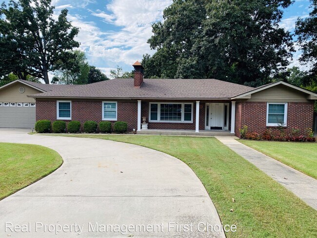 Building Photo - 3 br, 2 bath House - 1115 N 57th Place
