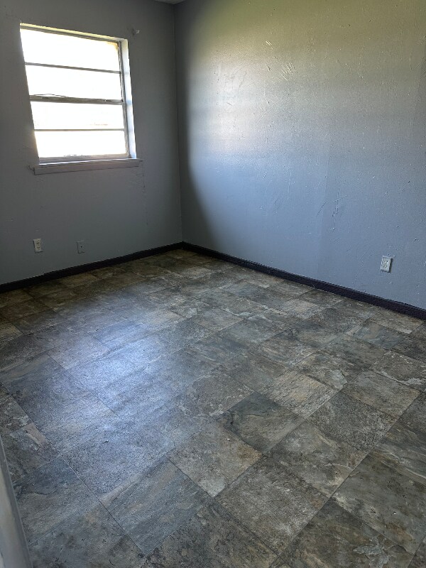 Foto del edificio - 1313 Evergreen St