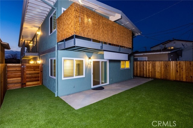 Building Photo - 211 Avenida Serra