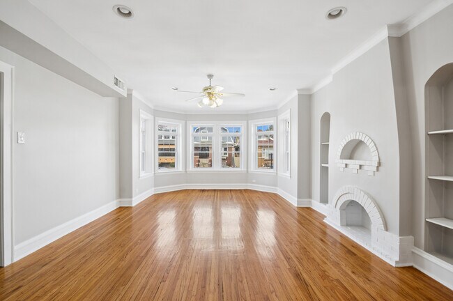 Foto del edificio - 4945 N Kilpatrick Ave