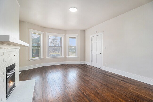Foto del edificio - 7407 Dunedin St