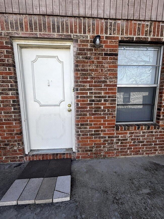 Foto del edificio - 402 S 2nd St