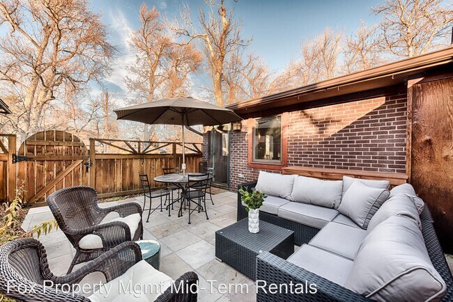 Foto del edificio - 3 br, 2 bath House - 430 Maxwell Ave.