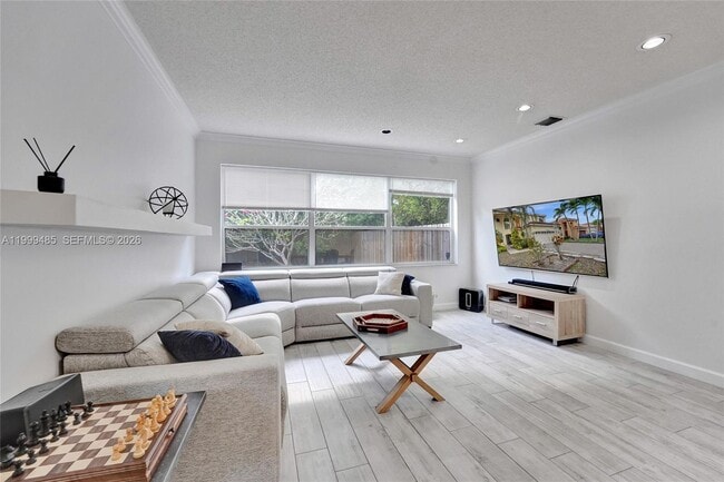 Building Photo - 2508 Cardaman Ave