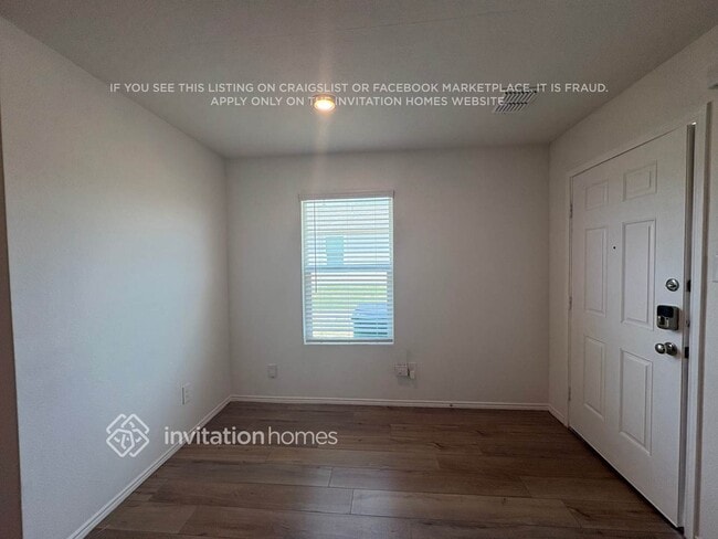 Building Photo - 3208 Crestone Dr