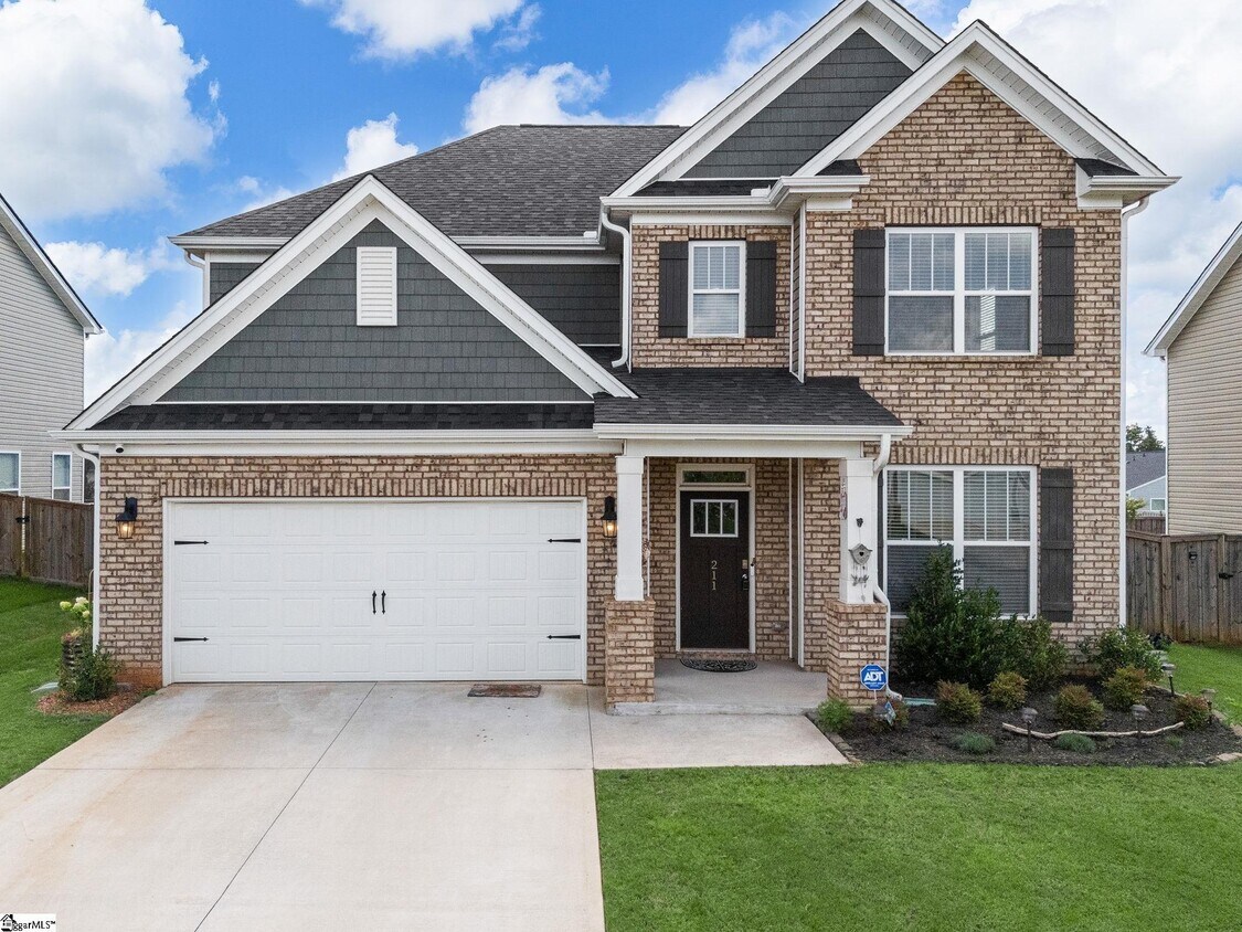 Foto principal - 211 Pollyanna Dr