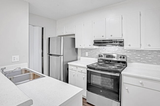Interior Photo - Kensington Townhomes