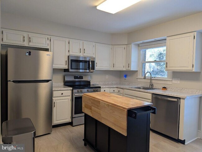 Foto del edificio - 295 Bay St