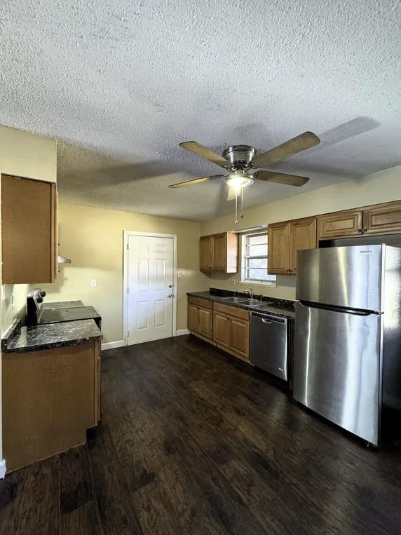 Foto del edificio - 3502 Penny St SW