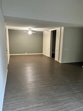 Building Photo - Governor's Square Apartments