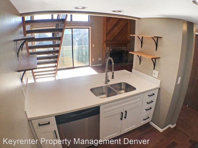 Foto del edificio - 2 br, 1 bath House - 14150 E Temple Drive ...