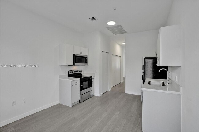 Foto del edificio - 1567 NW 1st St