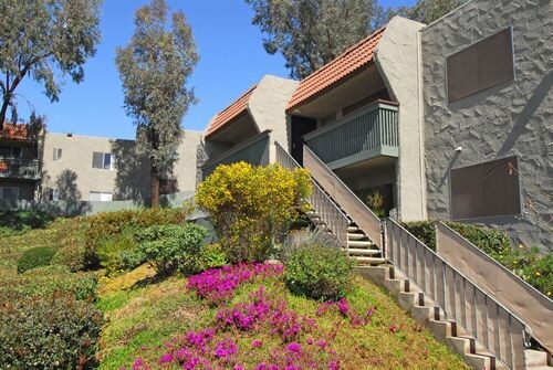 Foto principal - 12802 Mapleview St