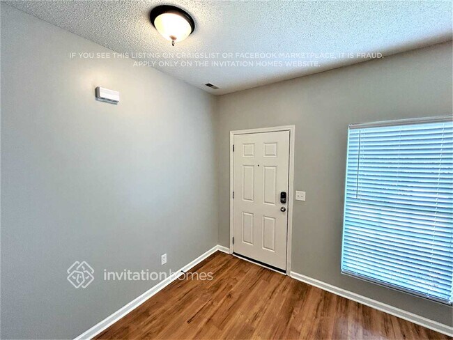 Building Photo - 4057 Catawba Creek Dr
