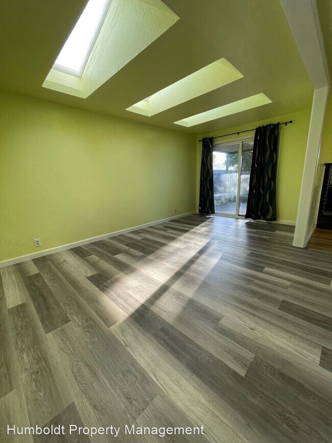 Foto del edificio - 3 br, 2 bath House - 3197 Alice Avenue