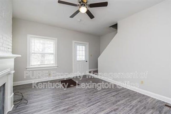 Building Photo - 3 Dogwood Ln