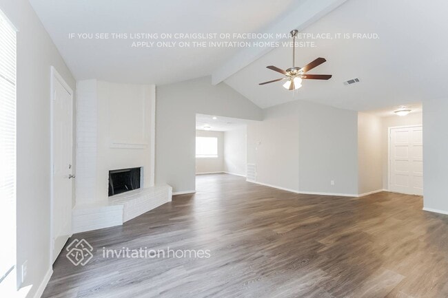 Building Photo - 7011 Pickett Dr