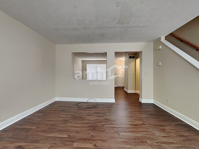 Building Photo - 3139 Summitrun Dr