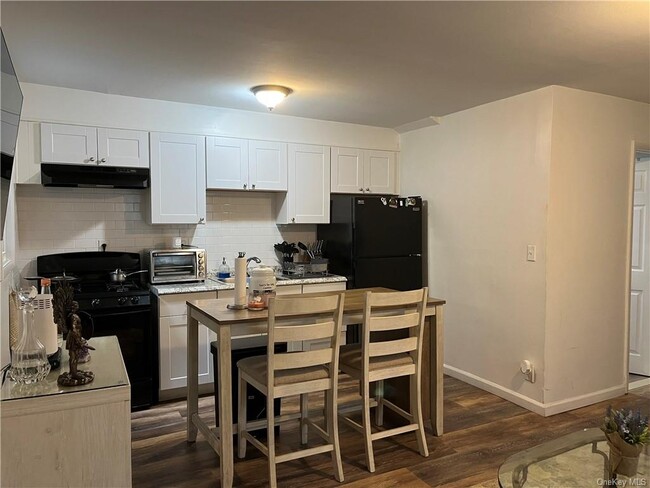 Foto del edificio - 431 Parkview Ave