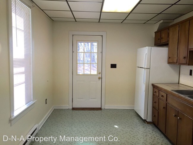 Building Photo - 121 N Courtland St