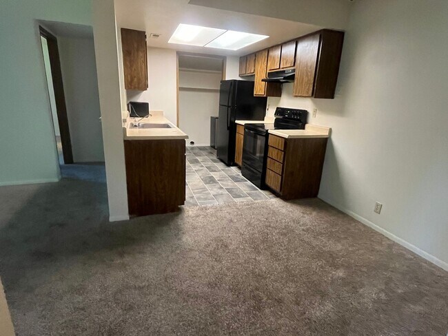 Foto del edificio - 2 Bedroom and 2 Bathroom South Reno