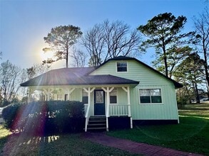 Building Photo - 504 Timber Bay Dr