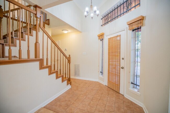 Foto del edificio - 4219 Meadowchase Ln