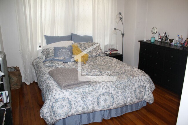 Foto del edificio - Great 3 Bed Available 6/1/26