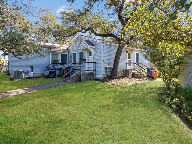 Foto del edificio - 4812 Ramsey Ave