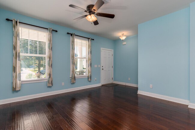 Foto del edificio - 3164 Timberline Dr