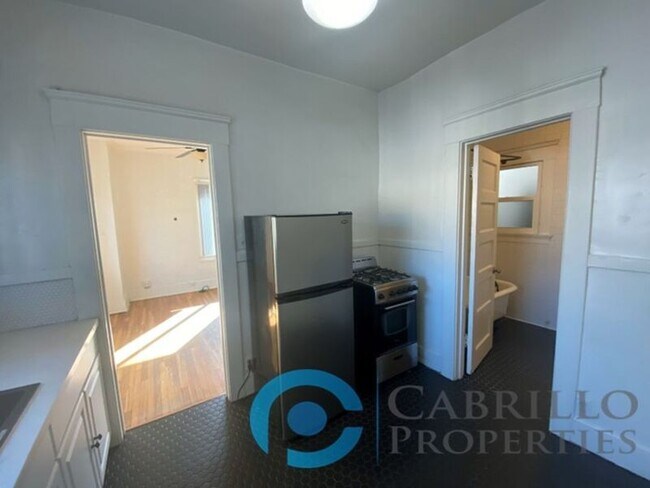 Foto del edificio - 2241 4th Avenue