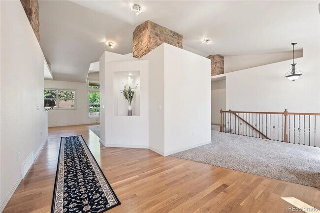 Foto del edificio - Amazing, Large & Beautiful Lakewood Home A...