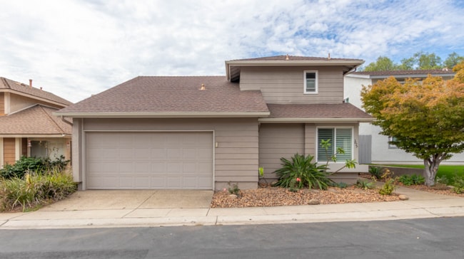 Foto del edificio - 3029 Spearman Ln