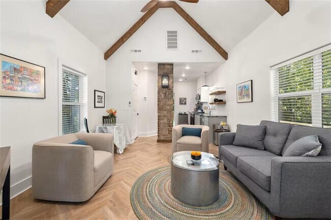 Foto del edificio - 93 S W Ave