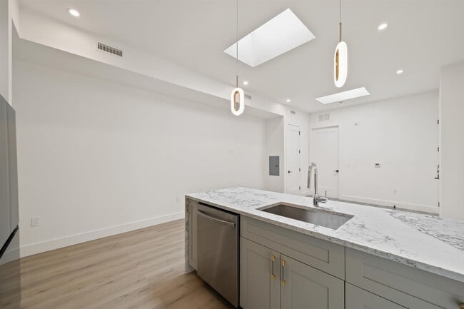 Foto del edificio - 491 Broadway-101-101