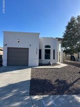 Building Photo - 13266 Kestrel Ave