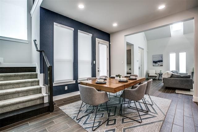 Building Photo - 7021 Royal View Dr