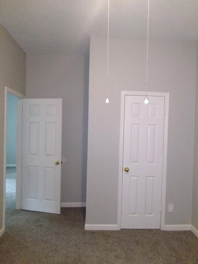 Bedroom 1 - 1501 Francis St