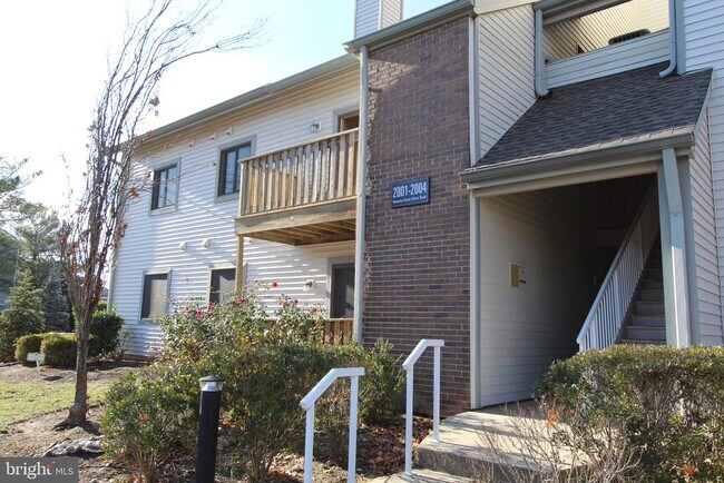 Foto del edificio - 2002 Ravens Crest Dr