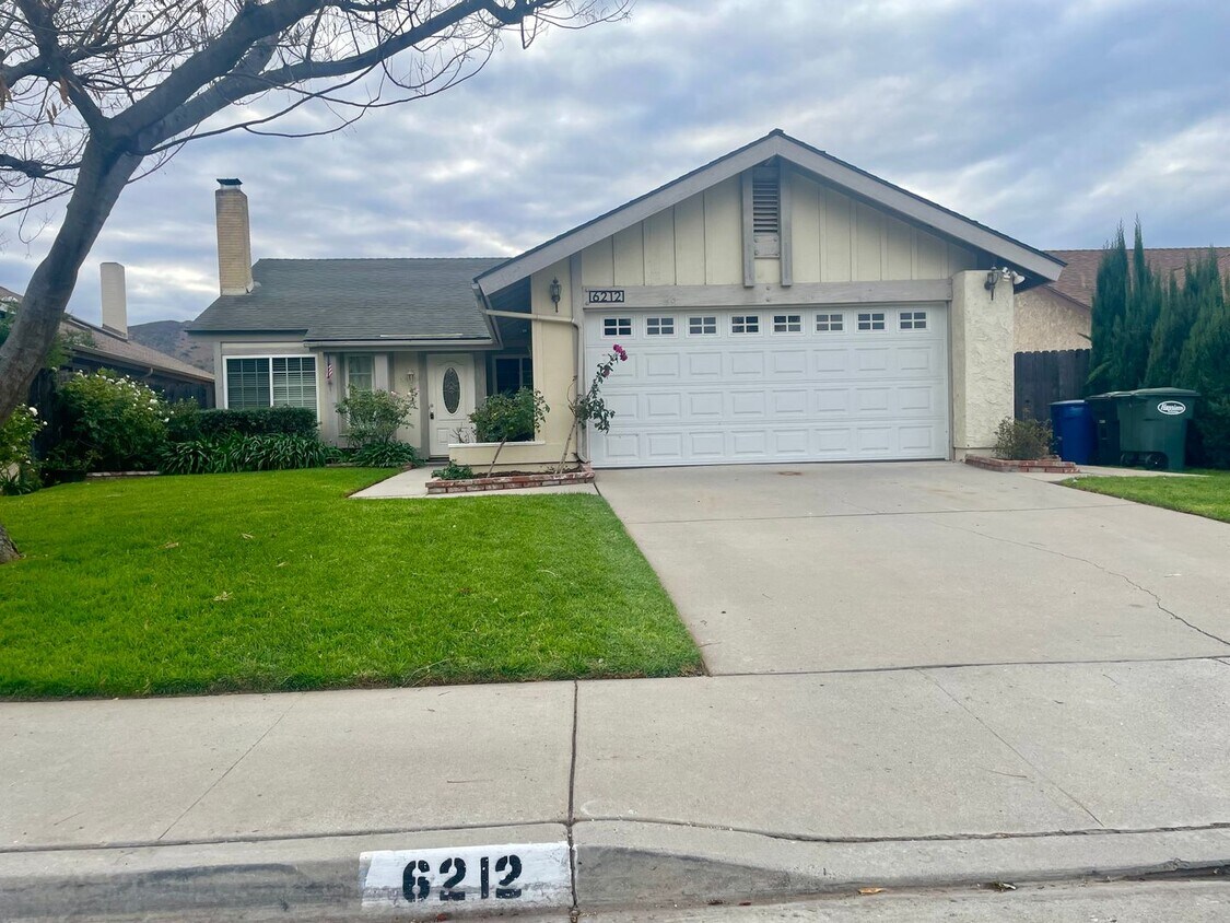 Primary Photo - 3Bedroom/2Bathroom Single Story Home in Ca...
