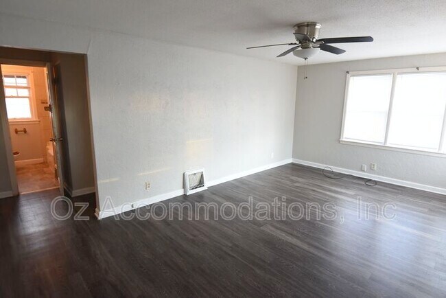 Foto del edificio - 1501 N 22nd St