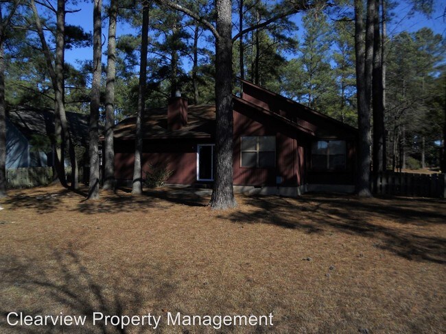 Building Photo - 3 br, 2 bath House - 905 Whitcomb Dr.