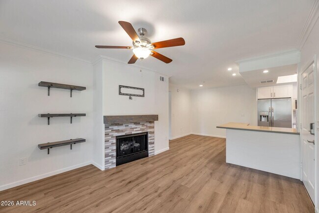 Foto del edificio - 7575 E Indian Bend Rd