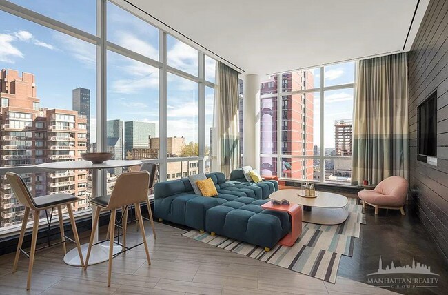 Foto del edificio - 214 E 39th St
