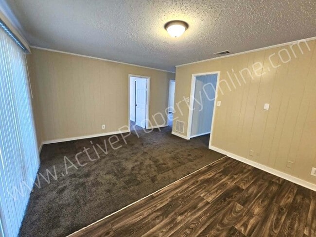 Building Photo - 4126 Ayers Rd