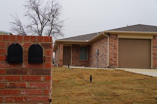 Foto principal - 8125-8127 Tanner Ave